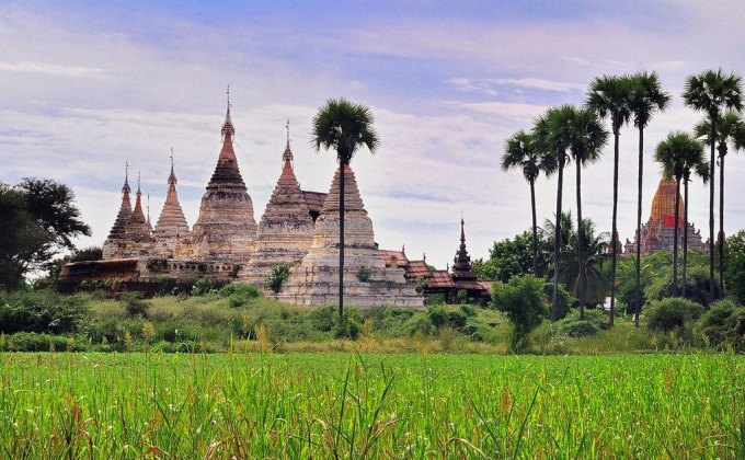 myanmar travel photo